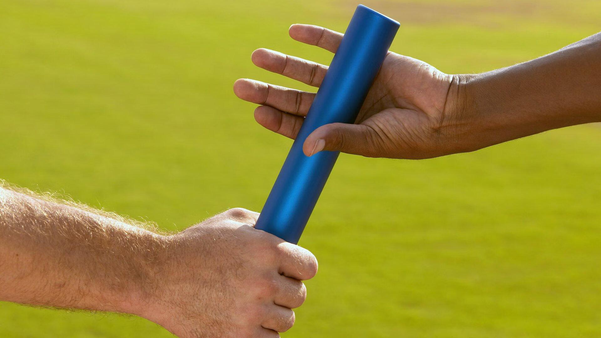 新星闪耀！西班牙U21公布关键名单，巴萨新锐吉乌领衔锋线，曼城后防核心贝尔纳尔入选